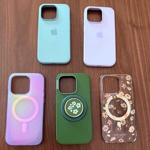 Bundle iPhone 14 Pro Cases: 2 Apple, 1 Kate Spade, 2 Pop Sockets - Gently used